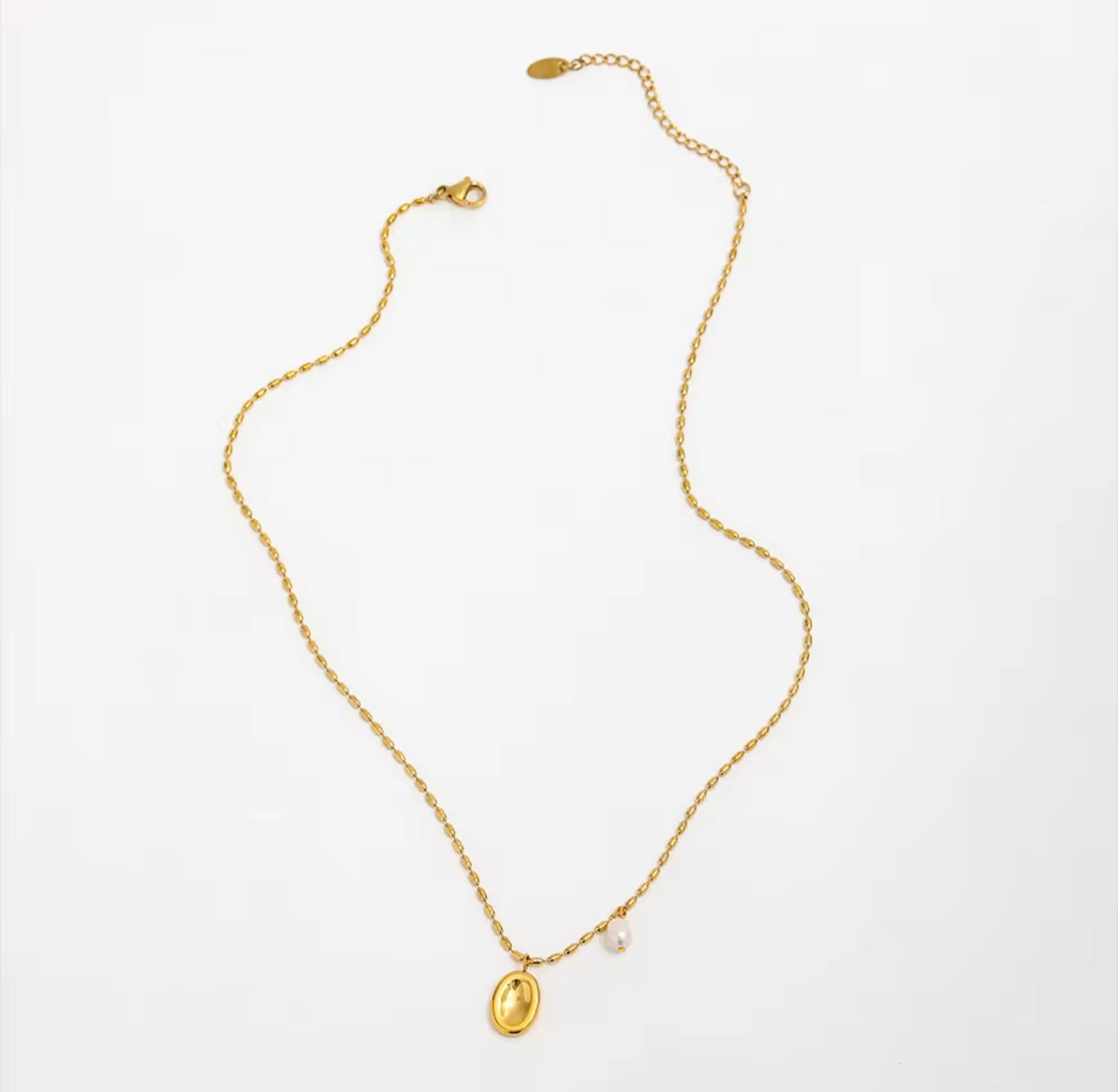 Vivian Pearl Pendant